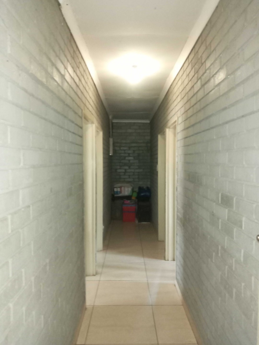 3 Bedroom Property for Sale in Nelsonia Gauteng