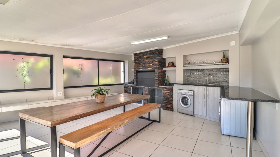 3 Bedroom Property for Sale in Highway Gardens Gauteng