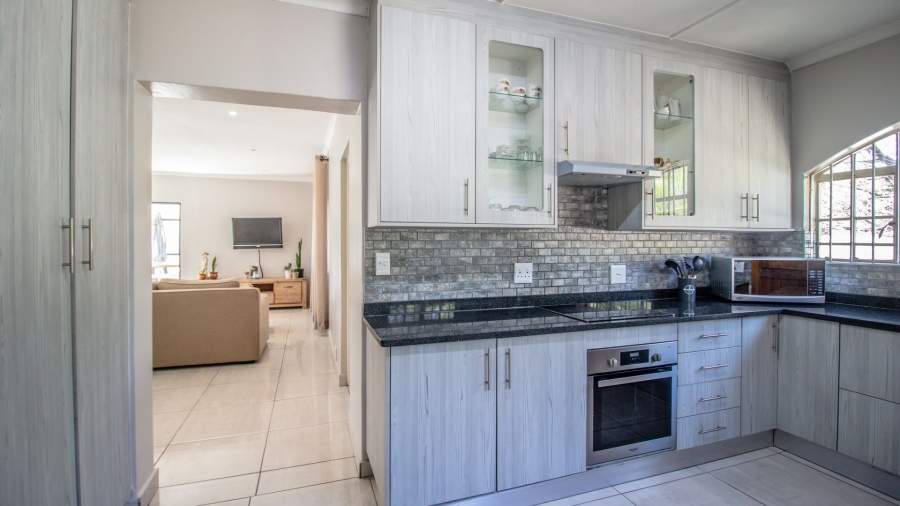 3 Bedroom Property for Sale in Highway Gardens Gauteng