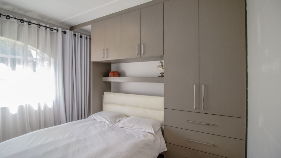3 Bedroom Property for Sale in Highway Gardens Gauteng