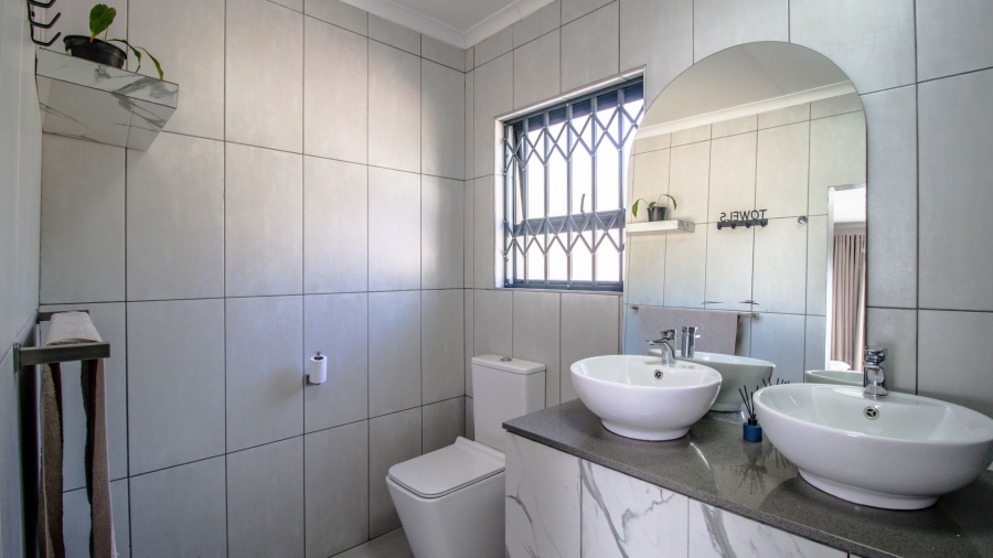 3 Bedroom Property for Sale in Highway Gardens Gauteng