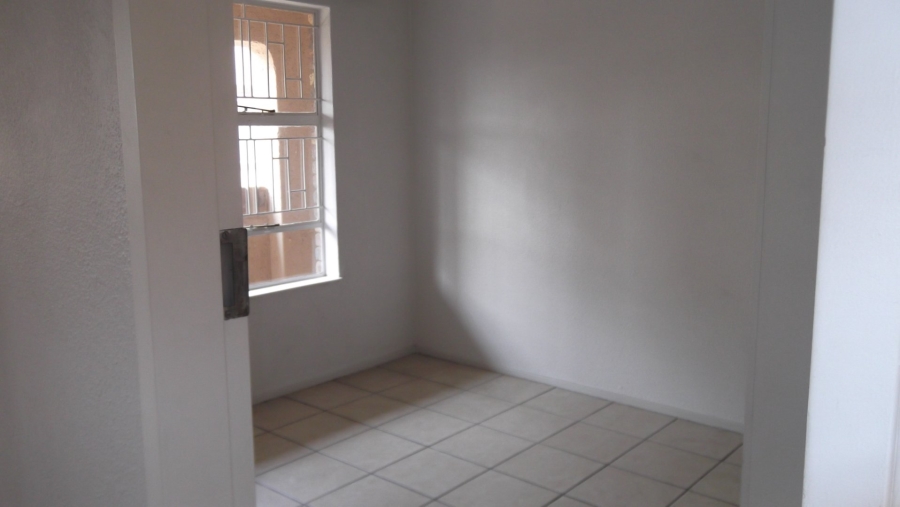 2 Bedroom Property for Sale in Northcliff Gauteng