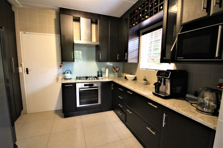 3 Bedroom Property for Sale in Honeydew Ridge Gauteng