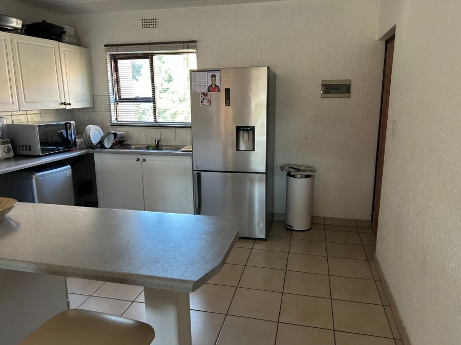 2 Bedroom Property for Sale in Morningside Gauteng
