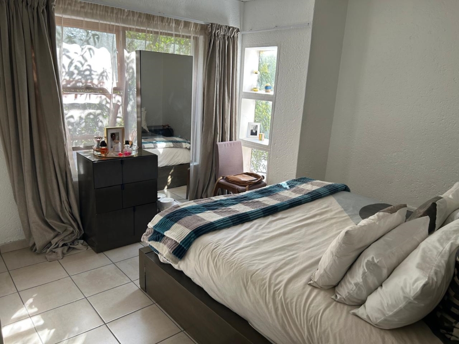2 Bedroom Property for Sale in Morningside Gauteng