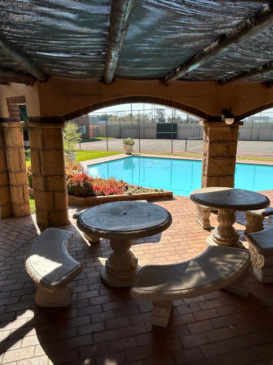 2 Bedroom Property for Sale in Morningside Gauteng