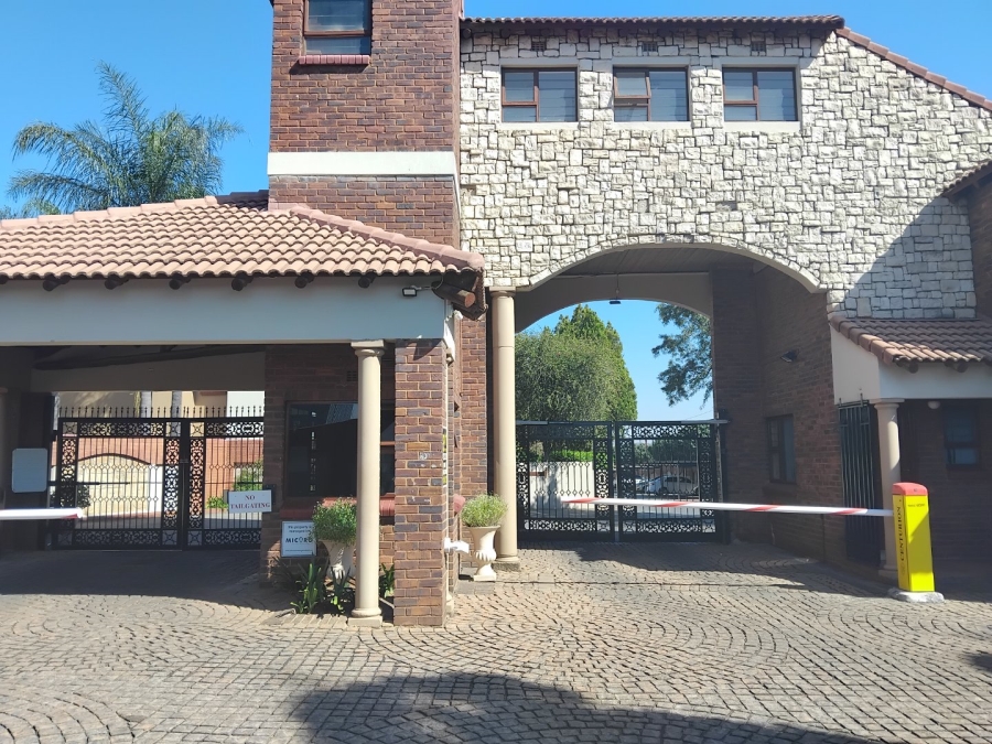 2 Bedroom Property for Sale in Morningside Gauteng