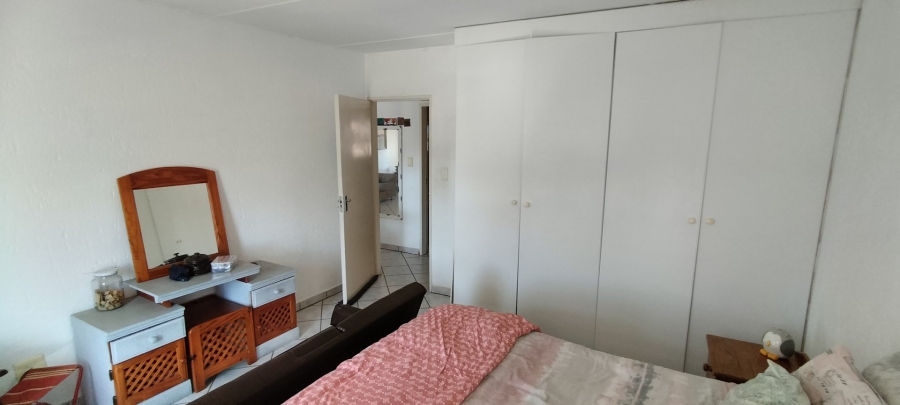 2 Bedroom Property for Sale in Buccleuch Gauteng