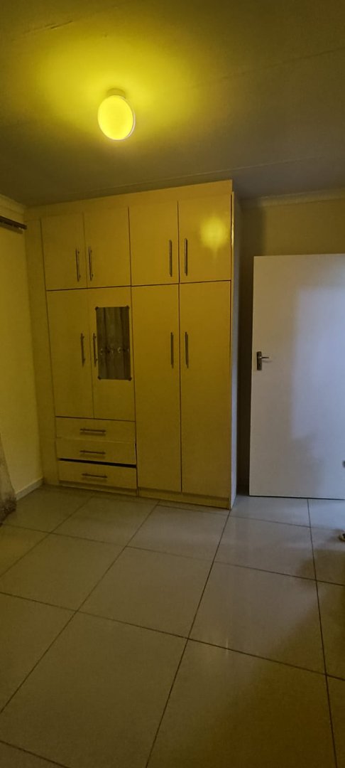 To Let 2 Bedroom Property for Rent in Mahube Valley Gauteng