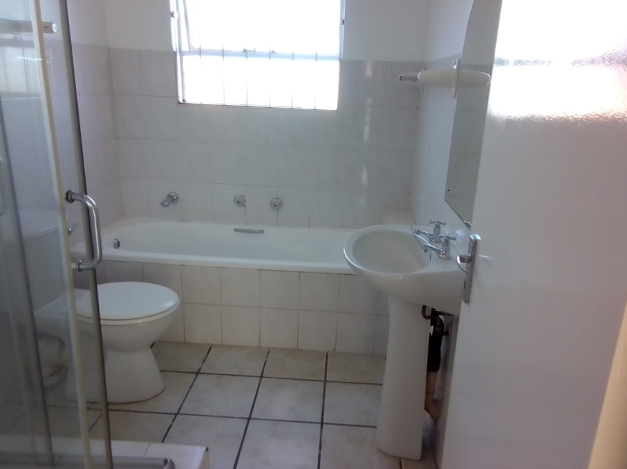 3 Bedroom Property for Sale in Winchester Hills Gauteng