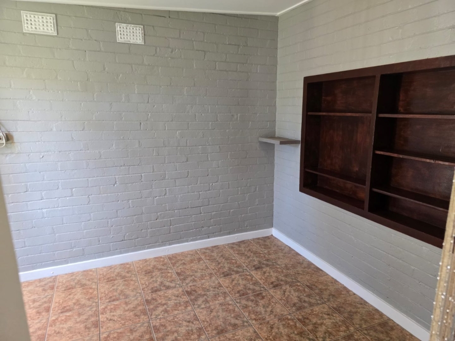 To Let 1 Bedroom Property for Rent in Primrose Gauteng