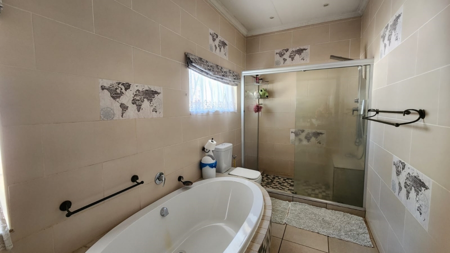 3 Bedroom Property for Sale in Pretoria North Gauteng