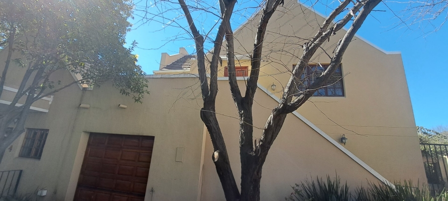 To Let 1 Bedroom Property for Rent in Kensington Gauteng