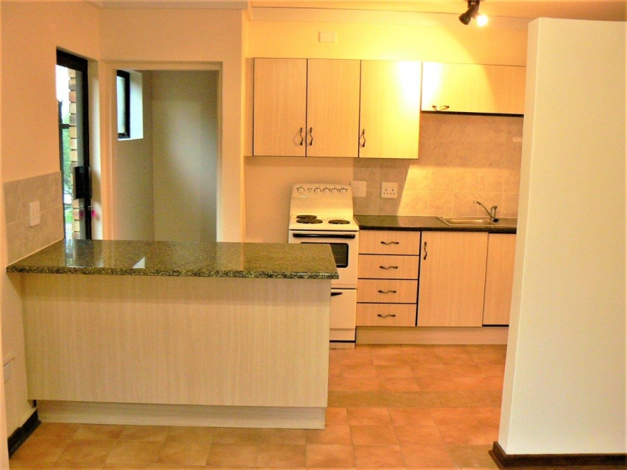 To Let 2 Bedroom Property for Rent in Waterkloof Ridge Gauteng