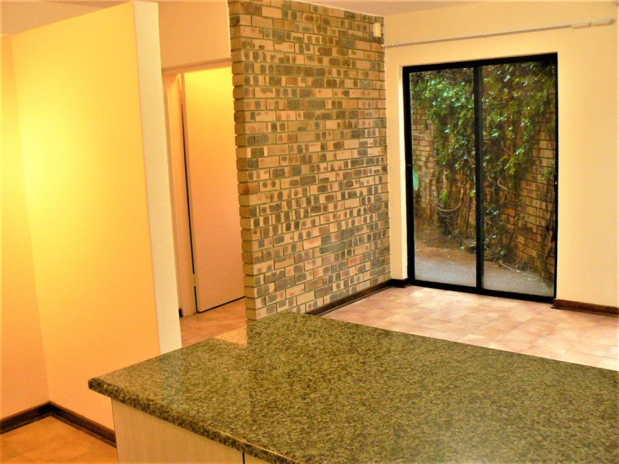 To Let 2 Bedroom Property for Rent in Waterkloof Ridge Gauteng