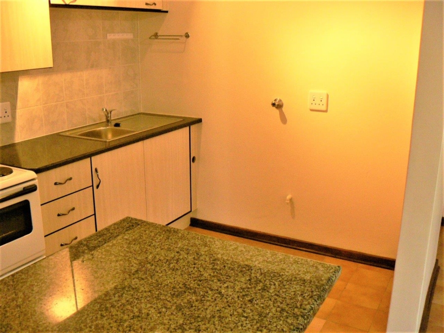 To Let 2 Bedroom Property for Rent in Waterkloof Ridge Gauteng