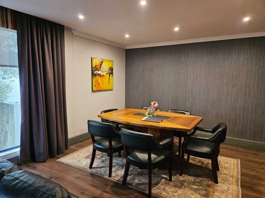  Bedroom Property for Sale in Robertsham Gauteng