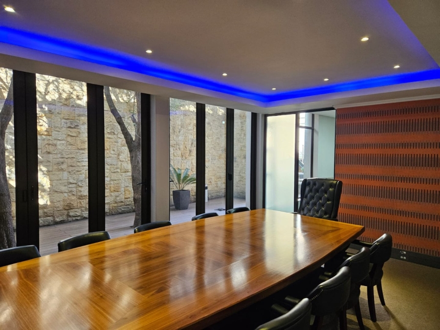  Bedroom Property for Sale in Robertsham Gauteng
