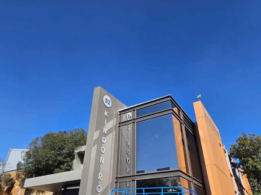  Bedroom Property for Sale in Robertsham Gauteng