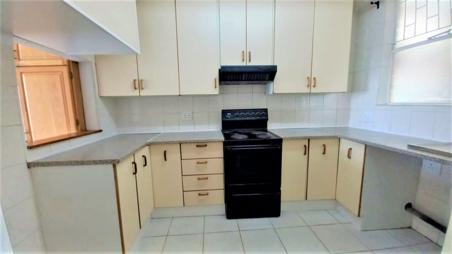 To Let 2 Bedroom Property for Rent in La Montagne Gauteng