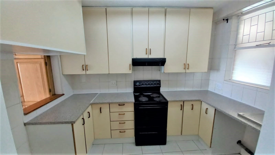 To Let 2 Bedroom Property for Rent in La Montagne Gauteng