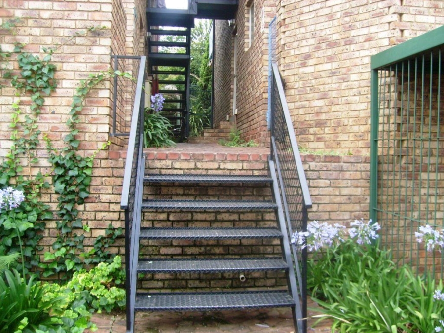 1 Bedroom Property for Sale in Wonderboom South Gauteng