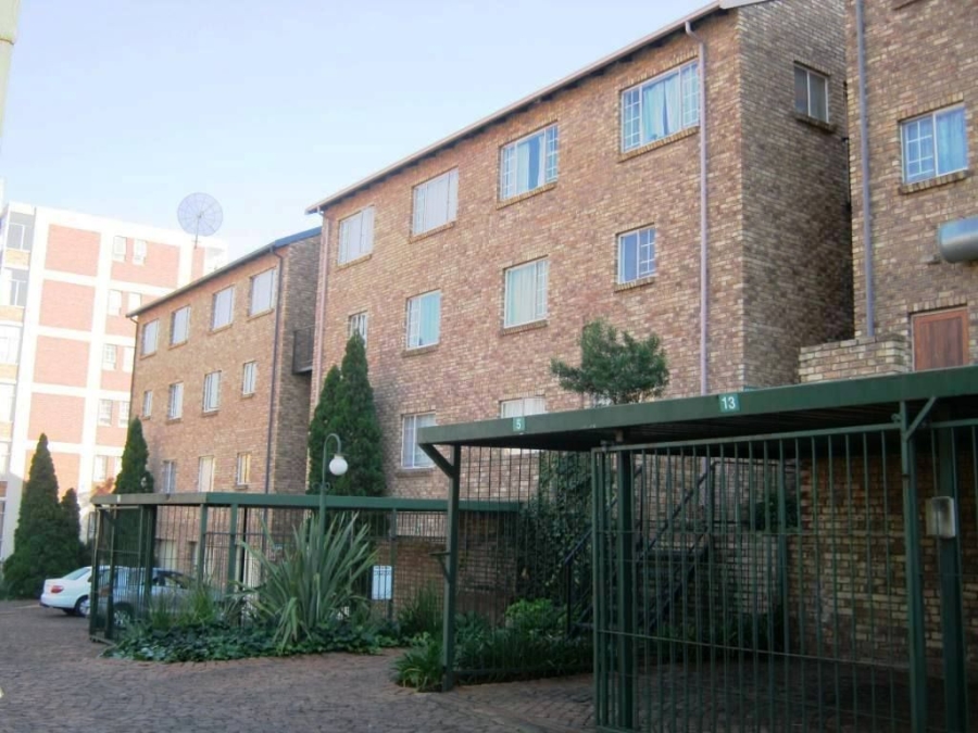 1 Bedroom Property for Sale in Wonderboom South Gauteng