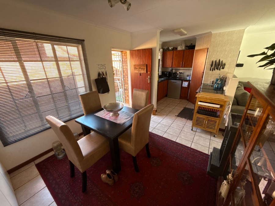 2 Bedroom Property for Sale in Highveld Gauteng