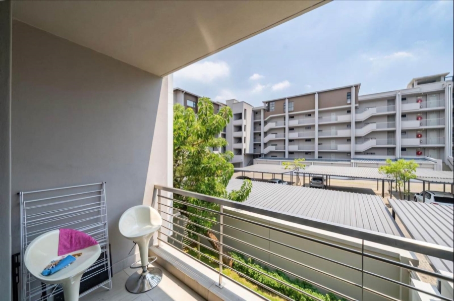 To Let 2 Bedroom Property for Rent in Rosebank Gauteng
