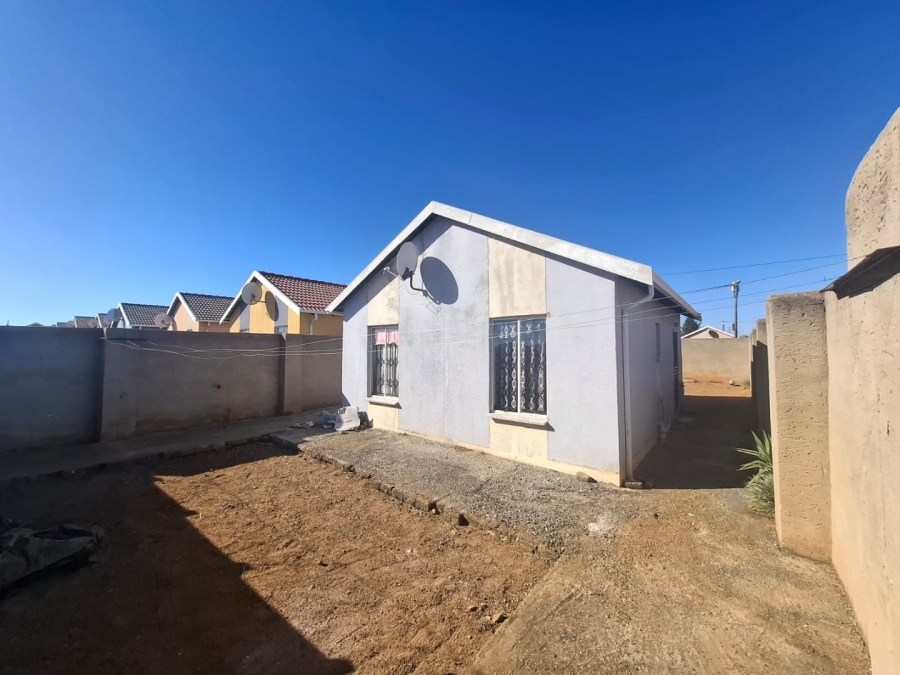2 Bedroom Property for Sale in Savanna City Gauteng