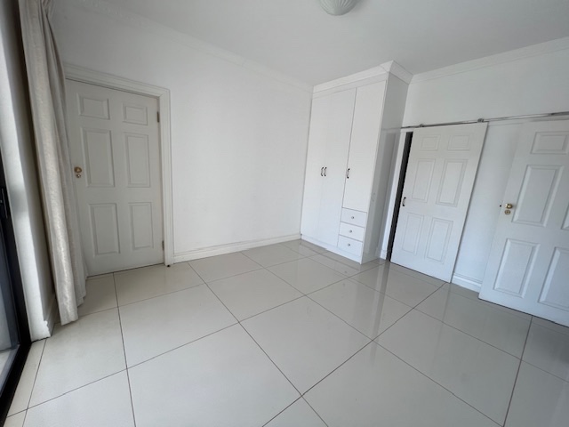 To Let 5 Bedroom Property for Rent in Blue Valley Golf Estate Gauteng