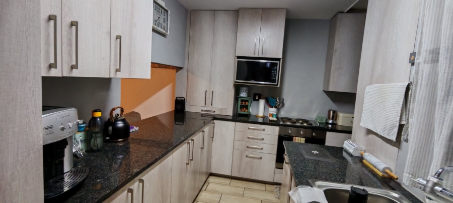 3 Bedroom Property for Sale in Hennopspark Gauteng