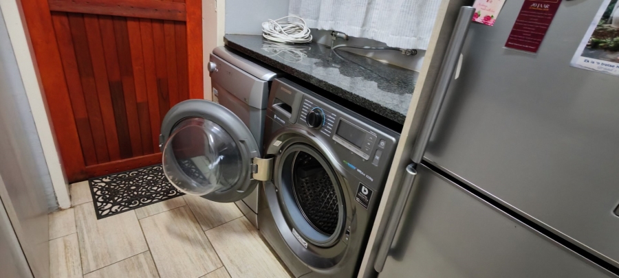 3 Bedroom Property for Sale in Hennopspark Gauteng