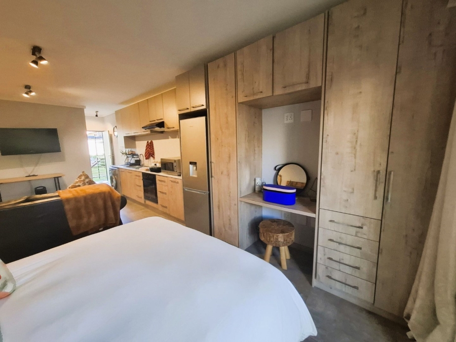 To Let 1 Bedroom Property for Rent in Menlo Park Gauteng