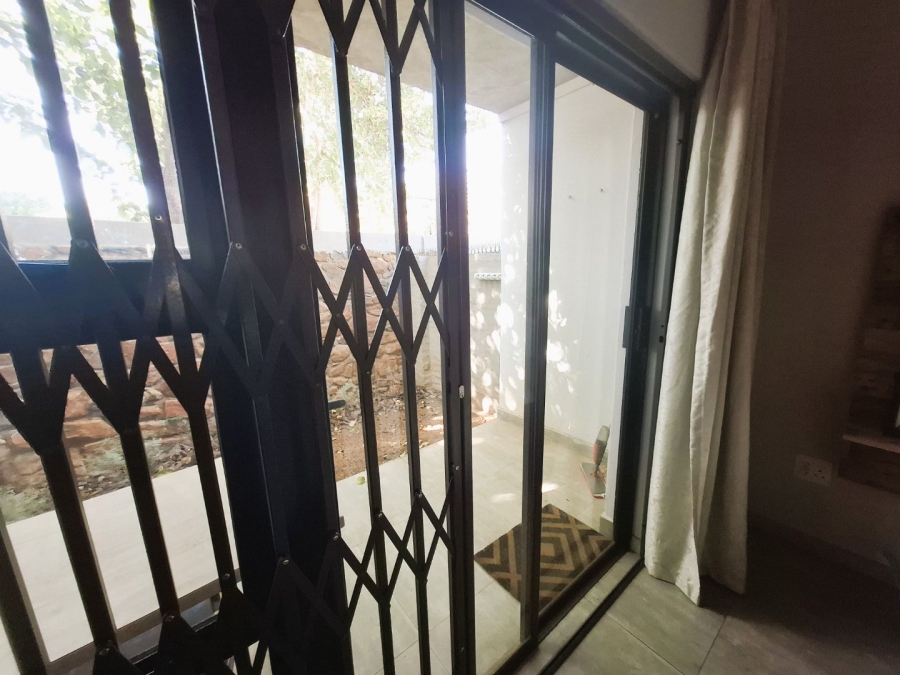 To Let 1 Bedroom Property for Rent in Menlo Park Gauteng