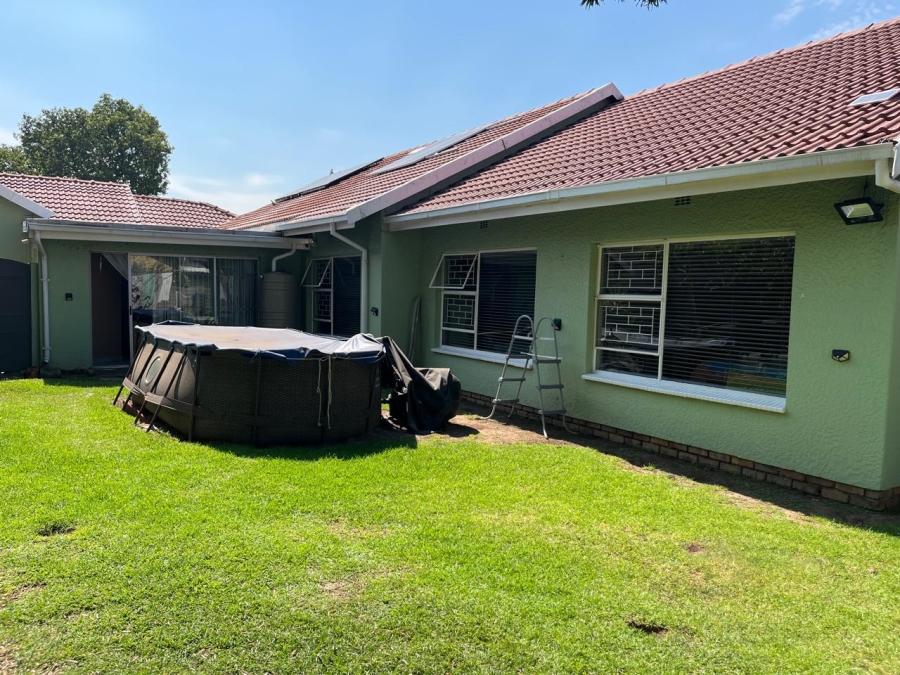 4 Bedroom Property for Sale in Sunward Park Gauteng