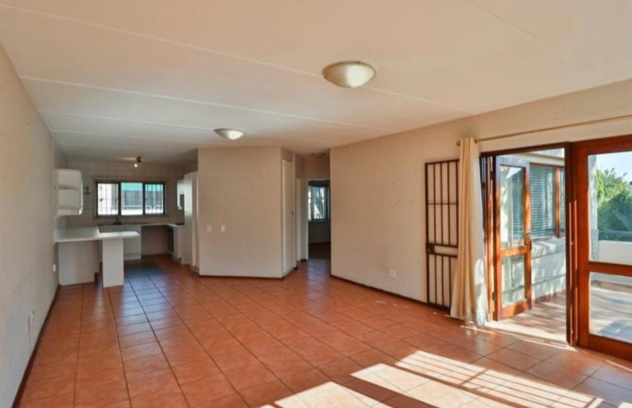 To Let 2 Bedroom Property for Rent in Magaliessig Gauteng