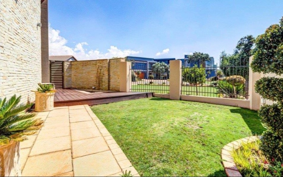 4 Bedroom Property for Sale in Serengeti Lifestyle Estate Gauteng