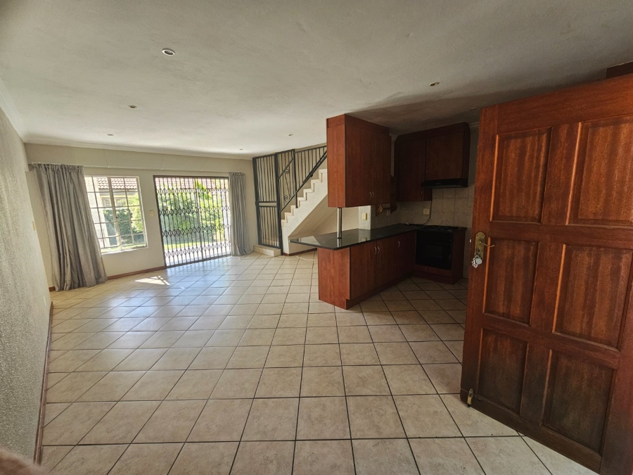 3 Bedroom Property for Sale in Annlin Gauteng