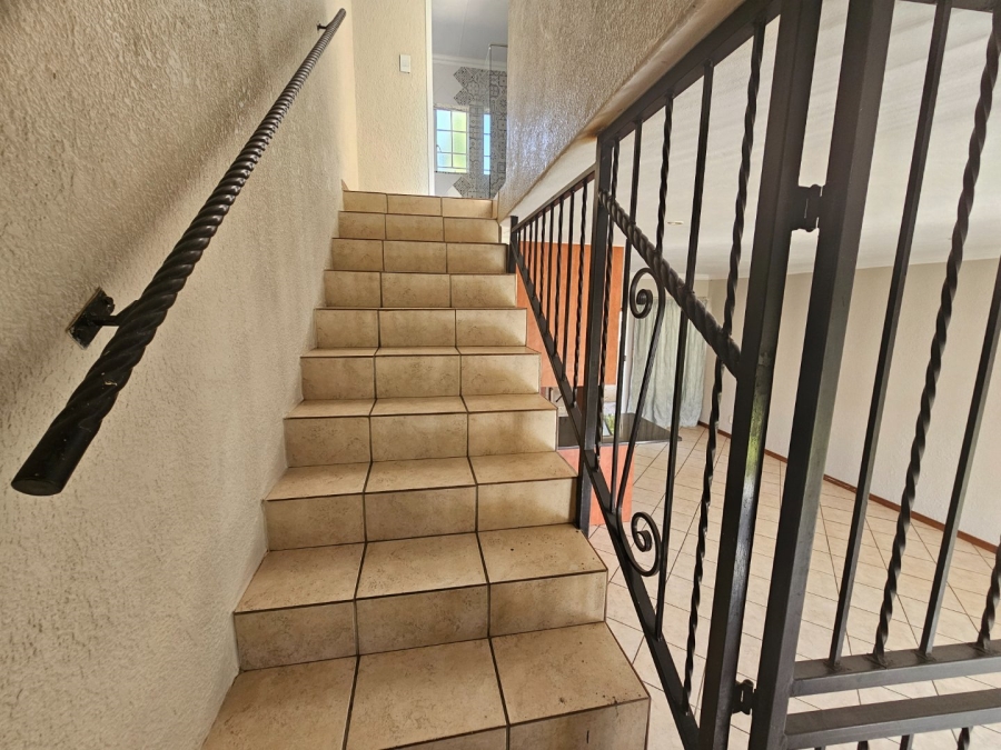 3 Bedroom Property for Sale in Annlin Gauteng