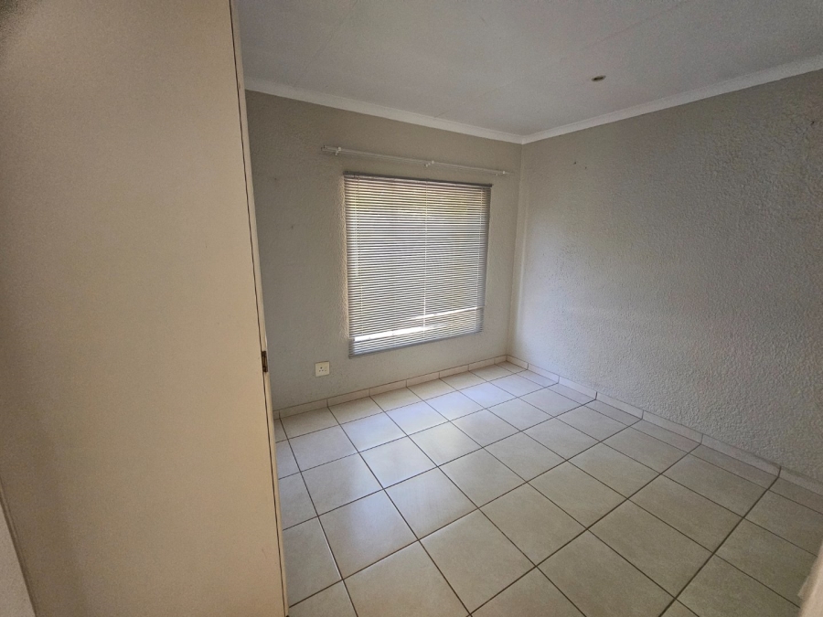 3 Bedroom Property for Sale in Annlin Gauteng