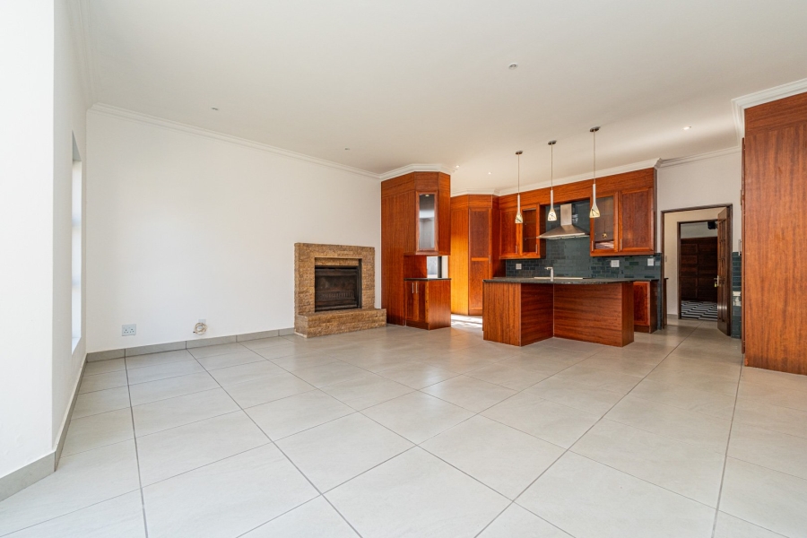 4 Bedroom Property for Sale in Pinehaven Gauteng