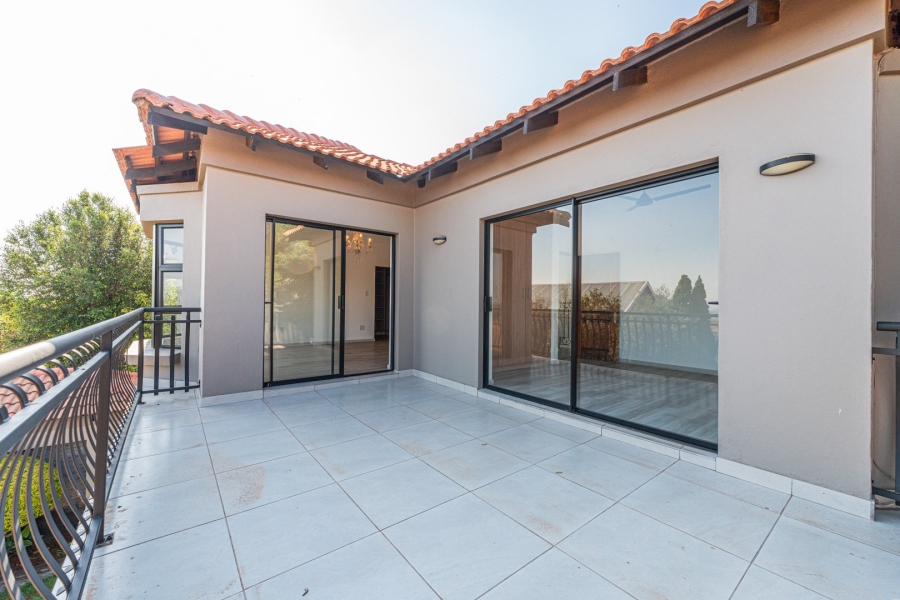 4 Bedroom Property for Sale in Pinehaven Gauteng
