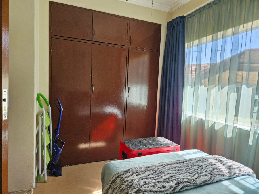 3 Bedroom Property for Sale in Crystal Park Gauteng