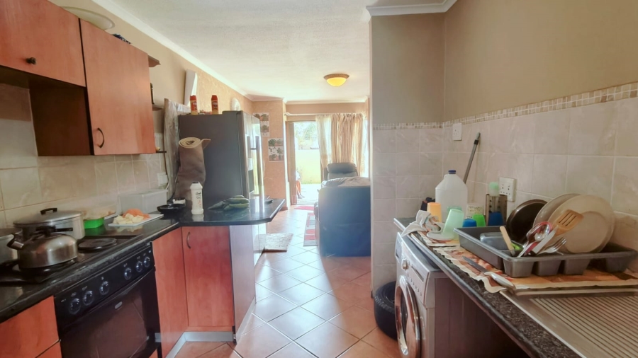 2 Bedroom Property for Sale in Montana Tuine Gauteng
