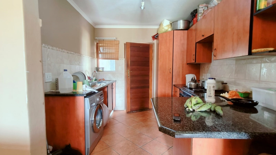 2 Bedroom Property for Sale in Montana Tuine Gauteng