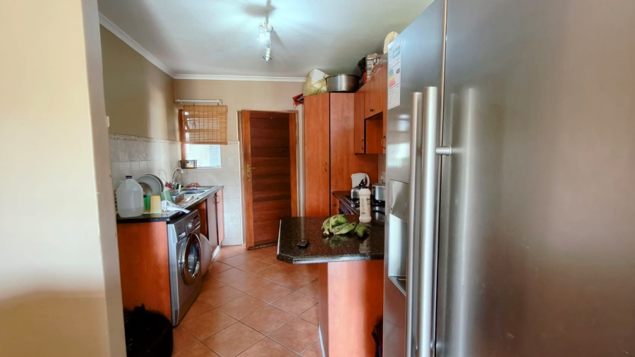 2 Bedroom Property for Sale in Montana Tuine Gauteng