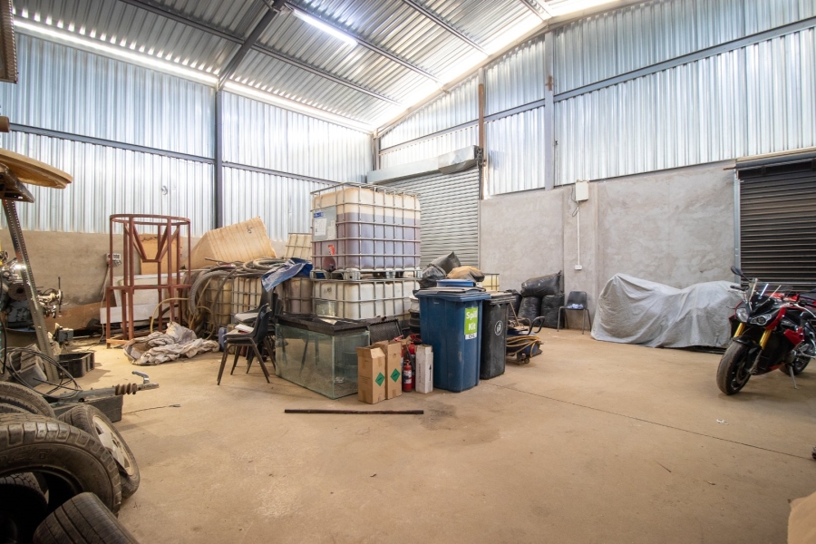  Bedroom Property for Sale in Donkerhoek AH Gauteng