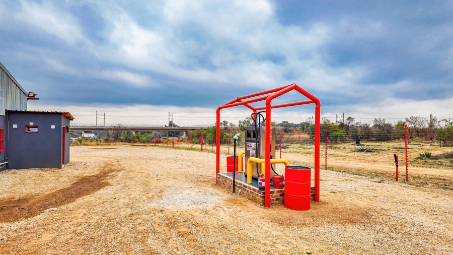 Commercial Property for Sale in Donkerhoek AH Gauteng