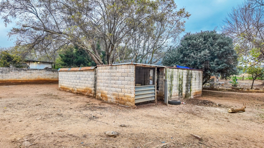 Commercial Property for Sale in Donkerhoek AH Gauteng